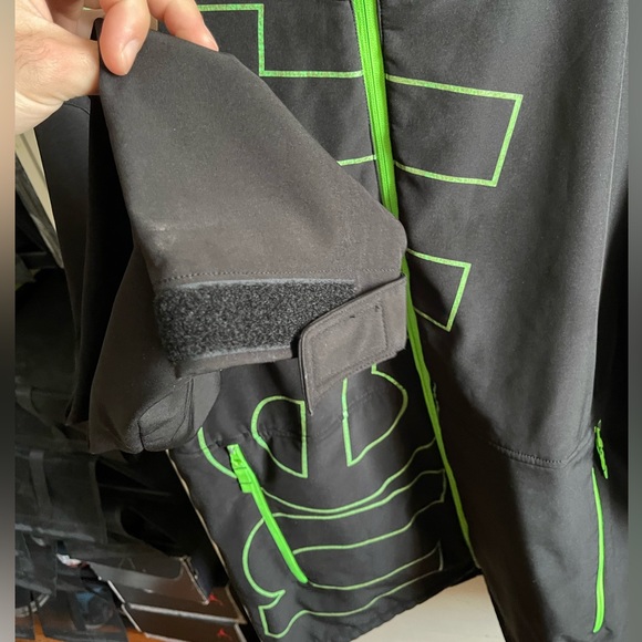 Neff snowboarding soft shell jacket - Picture 6 of 6